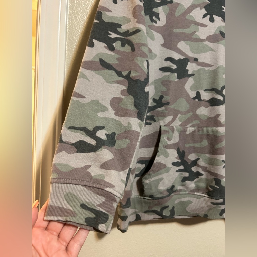 5th and Ryder kids camo pullover hoody sweater-size xl - Picture 3 of 6